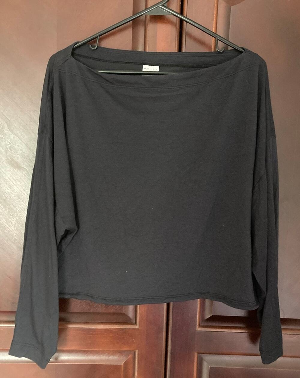 Athleta -Cool Down Top Black Boatneck Off Shoulder Crop Dolman Tie Waist - S